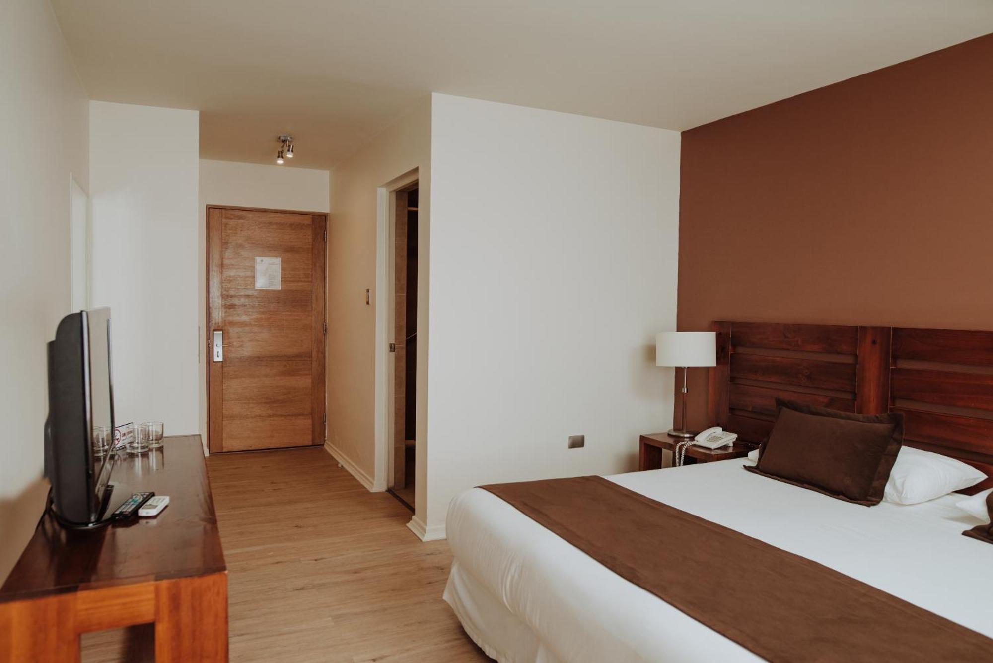 Hotel Limari Ovalle Buitenkant foto